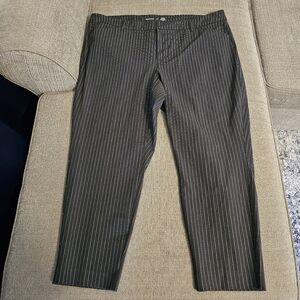 Old Navy High Rise Pixie Charcoal Gray Pi Stripe Career Office Pants Size 22